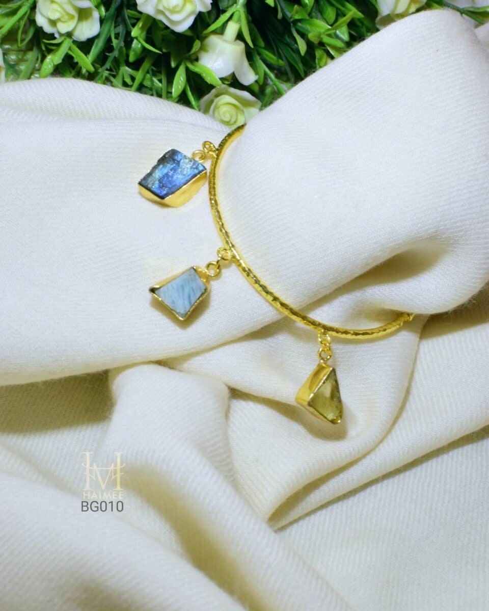 Elegant Raw Stone Gold Plated Bracelet - Minimalist Style for Ethnic Wear