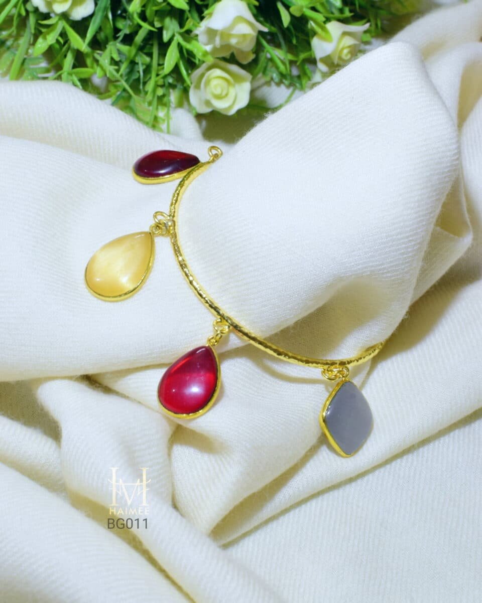 Luxe Gold Plated Monalisa Stone Charm Adjustable Bracelet