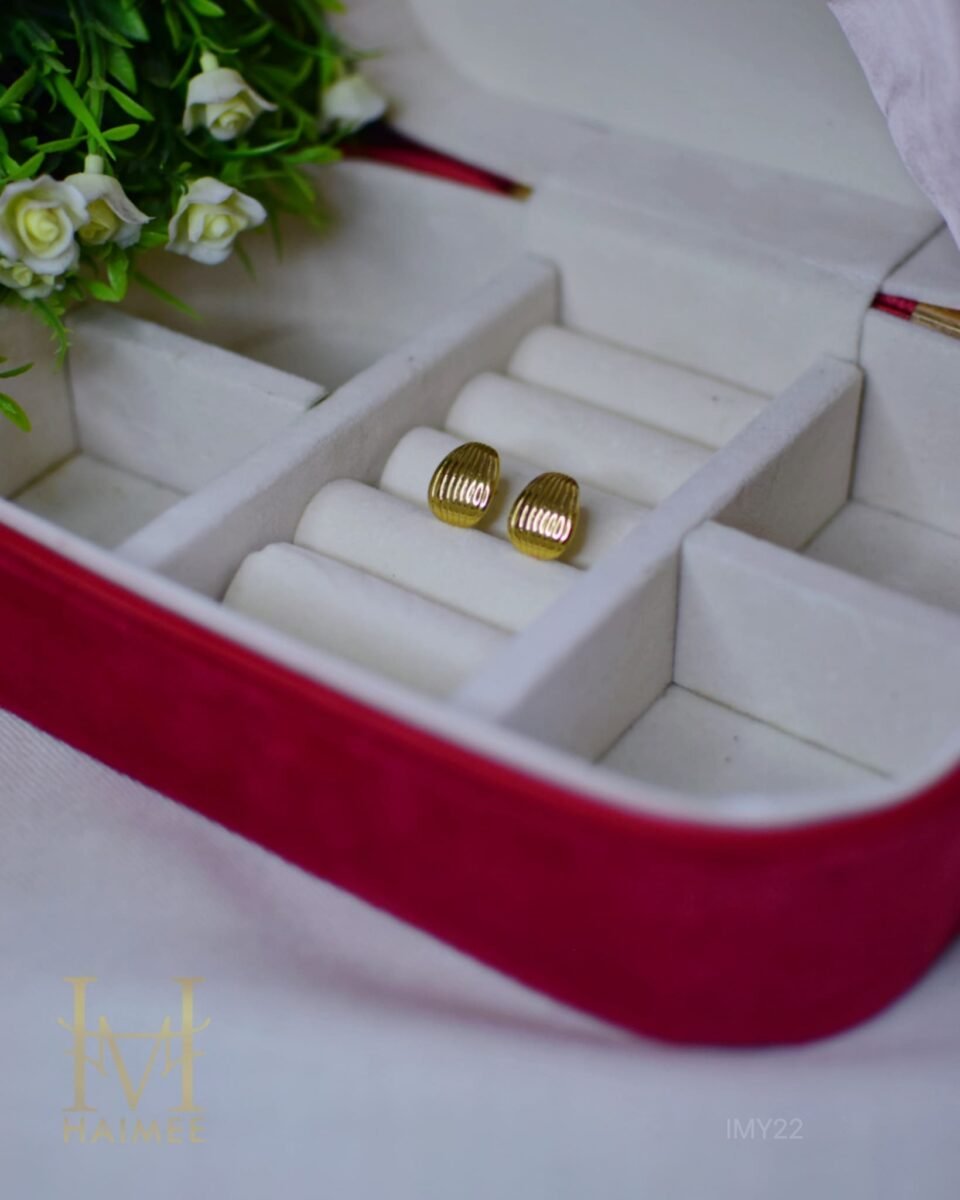 Anti tarnish earrings made from high grade steel water resistant